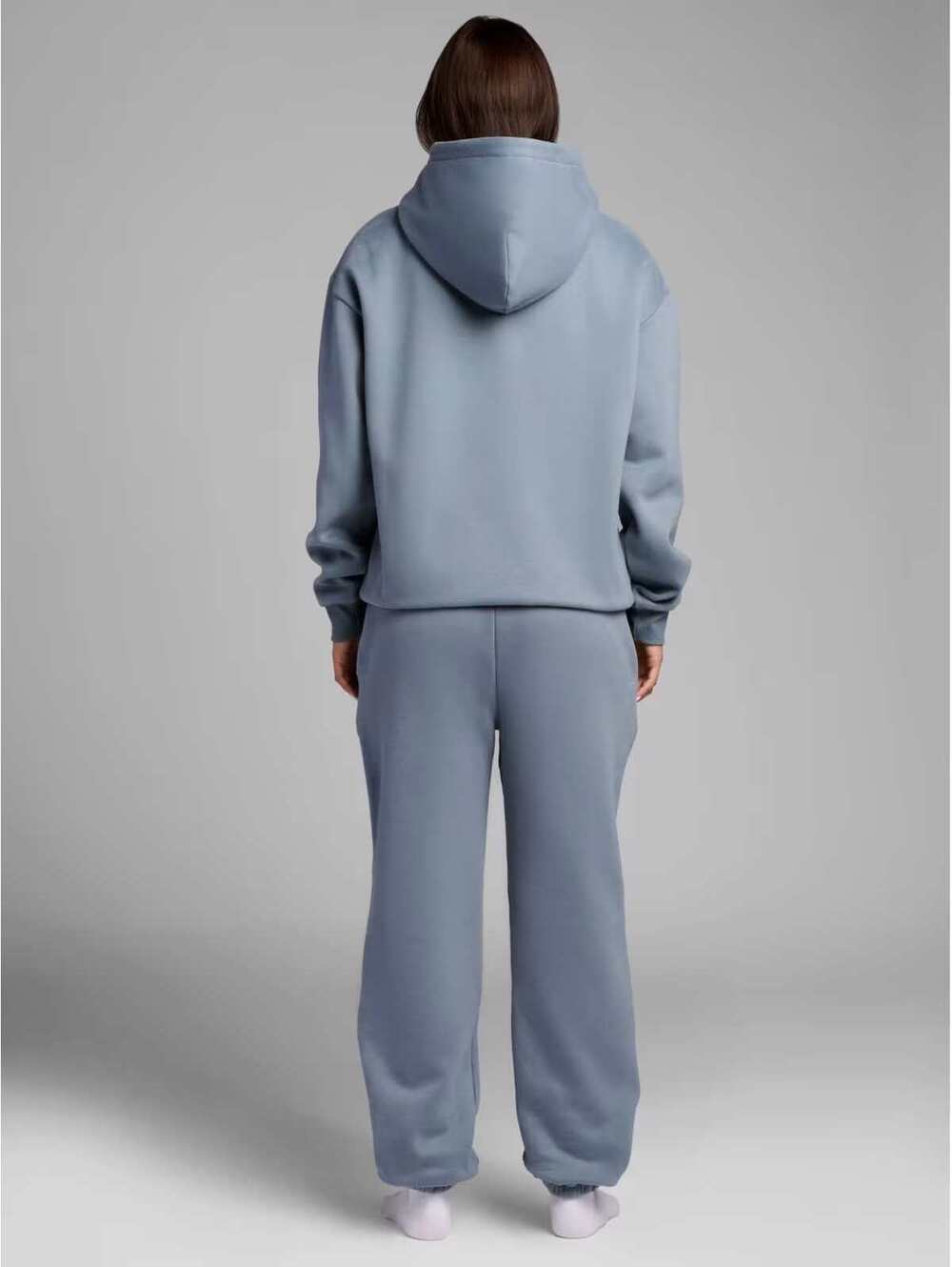 COMFRT NWOT Signature Cuffed Leg Sweatpants Sky Size [S] - Picture 3 of 3